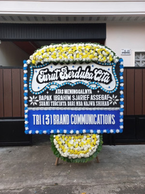 Papan Bunga Duka di Tanah Pinem
